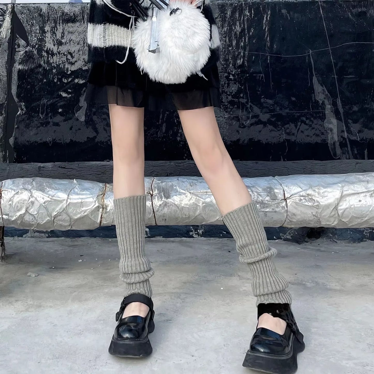 Stay cozy and chic this autumn & winter with our adorable Lolita Long Socks! 🧦✨ Perfect knitted warmers for your legs and arms! #Fashion #Warmth #LolitaStyle