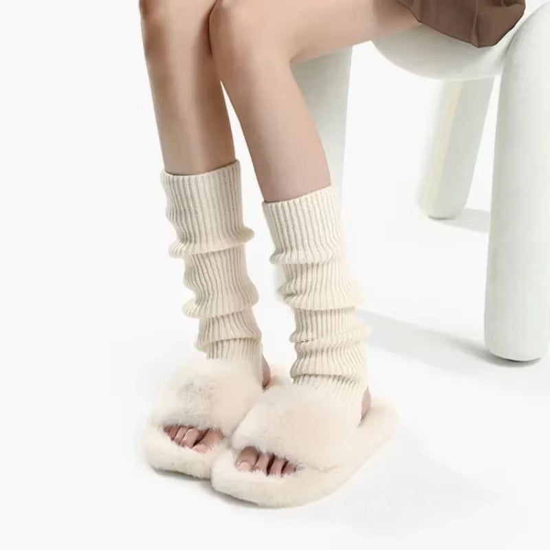 Stay cozy and chic this autumn & winter with our adorable Lolita Long Socks! 🧦✨ Perfect knitted warmers for your legs and arms! #Fashion #Warmth #LolitaStyle