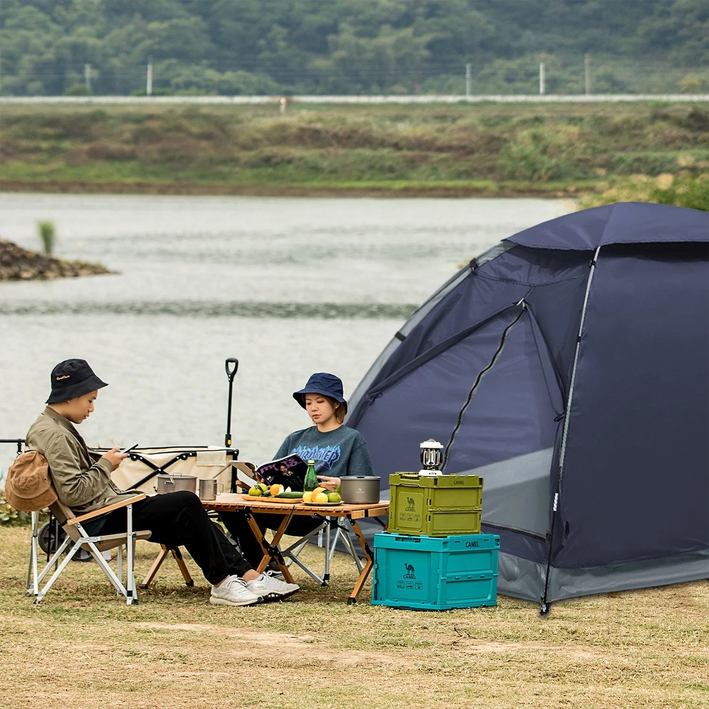 Unlock your outdoor adventures with our lightweight, waterproof 2-person dome tent! Perfect for camping